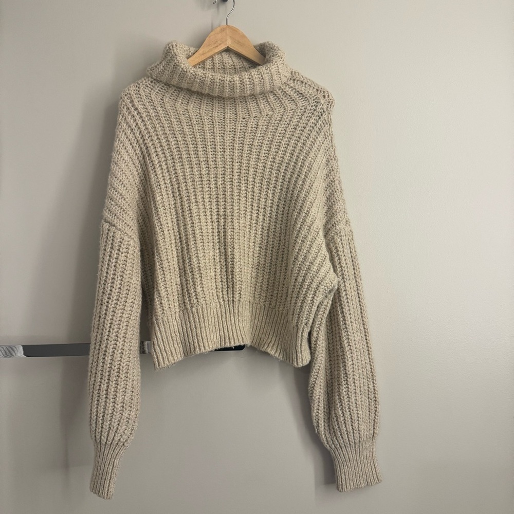 ZARA Cream Knit Turtleneck Sweater